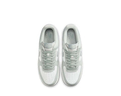 Nike Air Force 1 '07 LV8