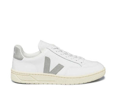Veja V-12 Leather