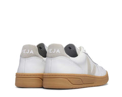 Veja V-10 Leather