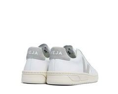 Veja V-12 Leather