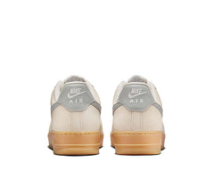 Nike Air Force 1 '07 LV8