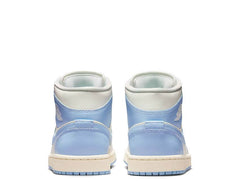 Air Jordan 1 Mid W "Psychic Blue"