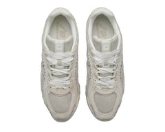 New Balance 204L "Sea Salt"