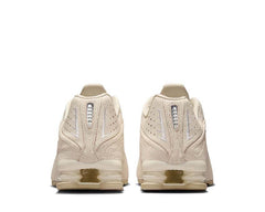 Nike Shox R4 QS "Distressed Leather"