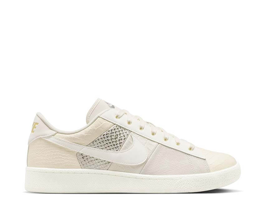 Nike Tennis Classic Cs Prm Wtch Bnd "White"