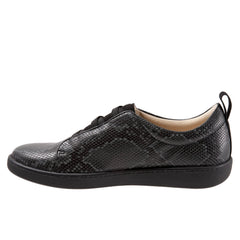 Trotters Avrille T2051-083 Womens Black Wide Lifestyle Sneakers Shoes