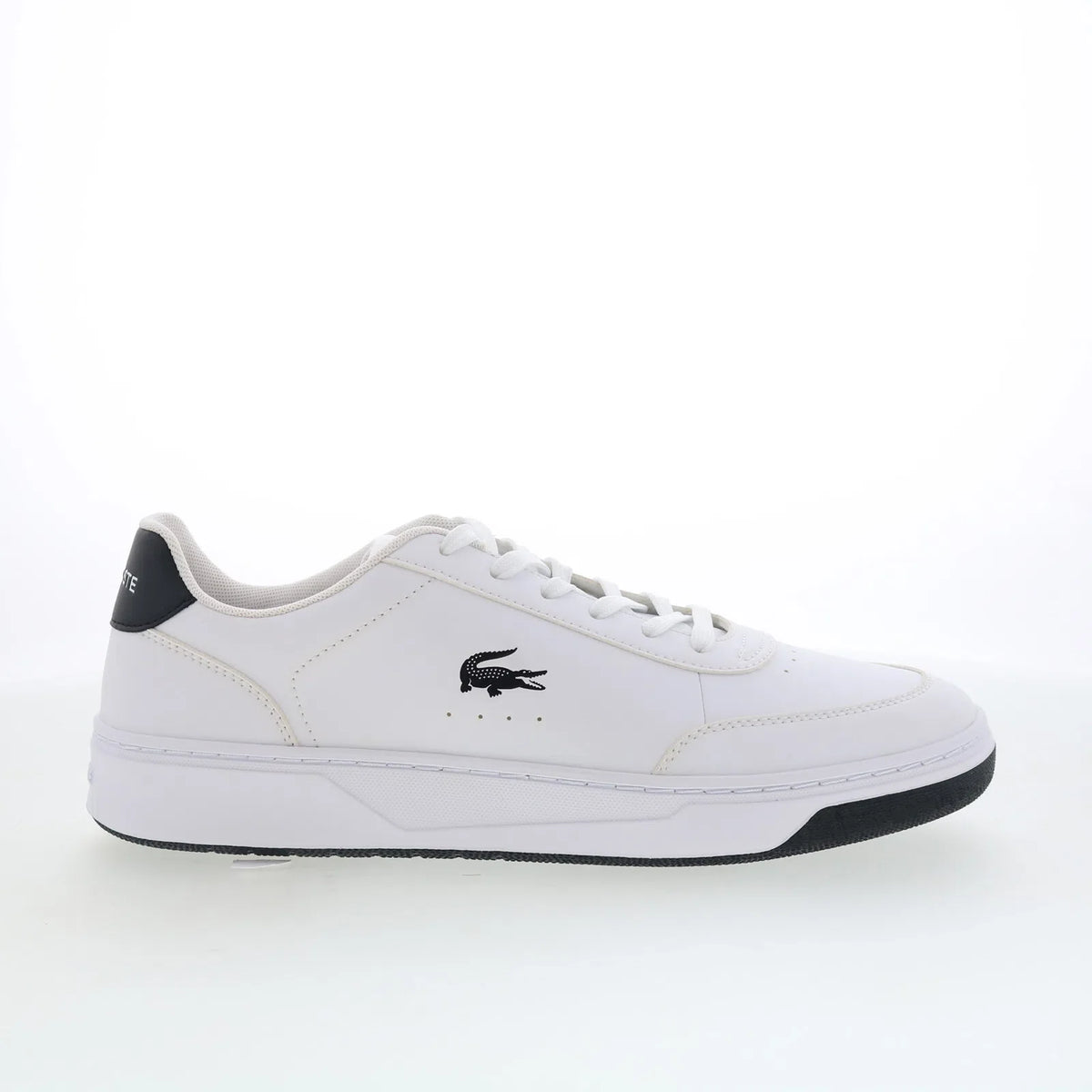 Lacoste Court Pro 225 1 SMA Mens White Leather Lifestyle Sneakers Shoes