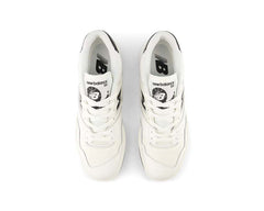 New Balance 550 Patent Leather