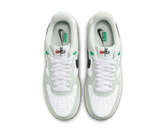Nike Air Force 1 '07 LV8