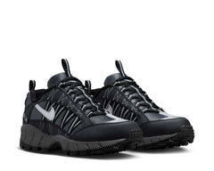 Nike Air Humara QS